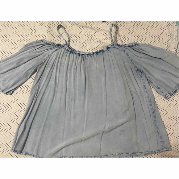 Blue Jean top! - Picture 1 of 2